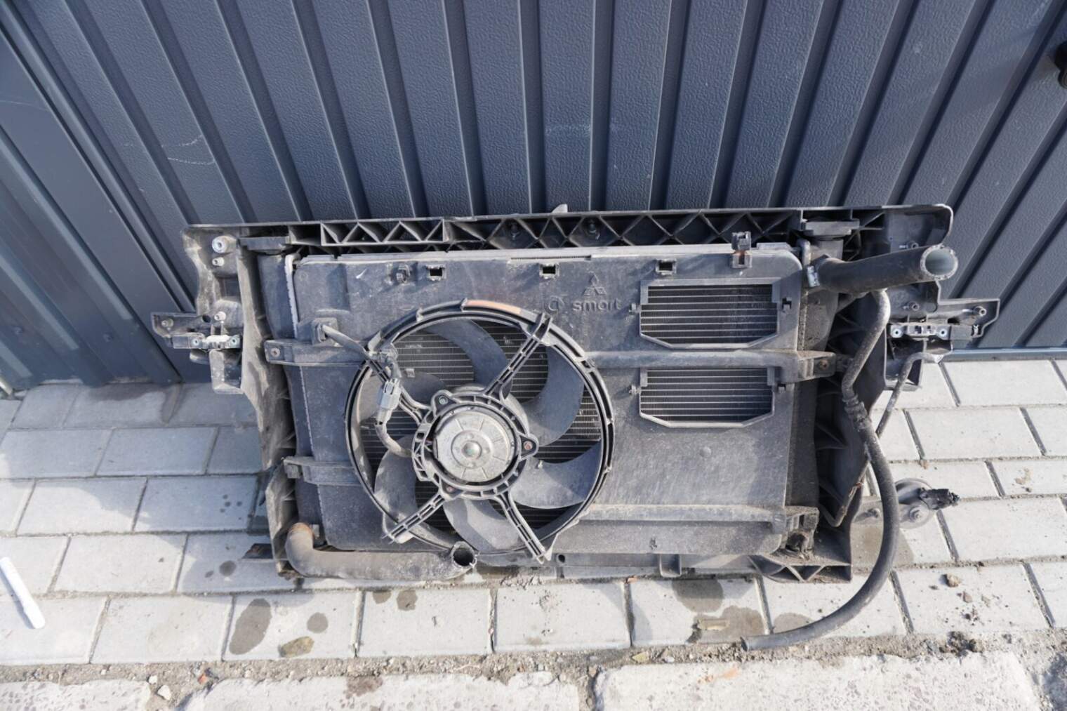 Mitsubishi Colt Pas Przedni Chłodnica Wentylator 4 1355A161 - obrazek 2
