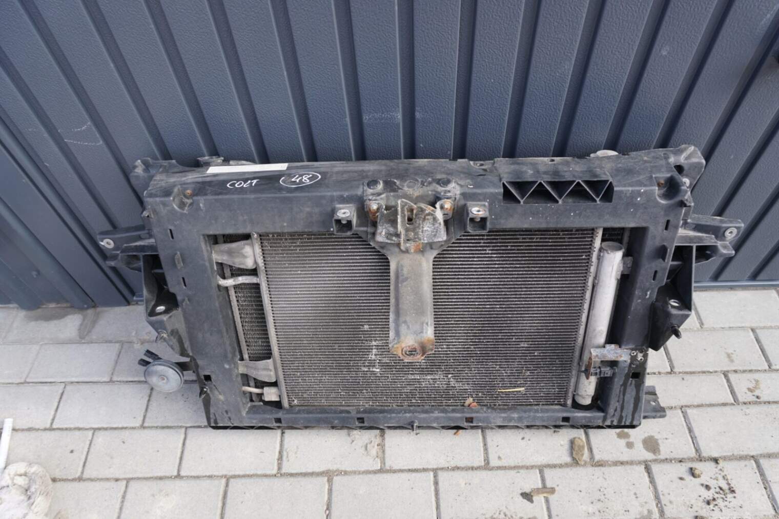 MITSUBISHI COLTVI CZ PAS PRZEDNI CHLODNICA WENTYLATOR 2004-2008rok nr.1