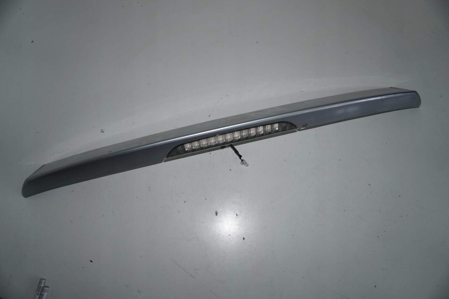 Mitsubishi Outlander II Spoiler Klapy Bagażnika