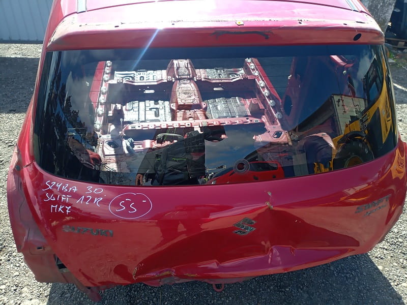 Suzuki Swift Mk7 Sport 2012r Szyba Klapy Bagażnika