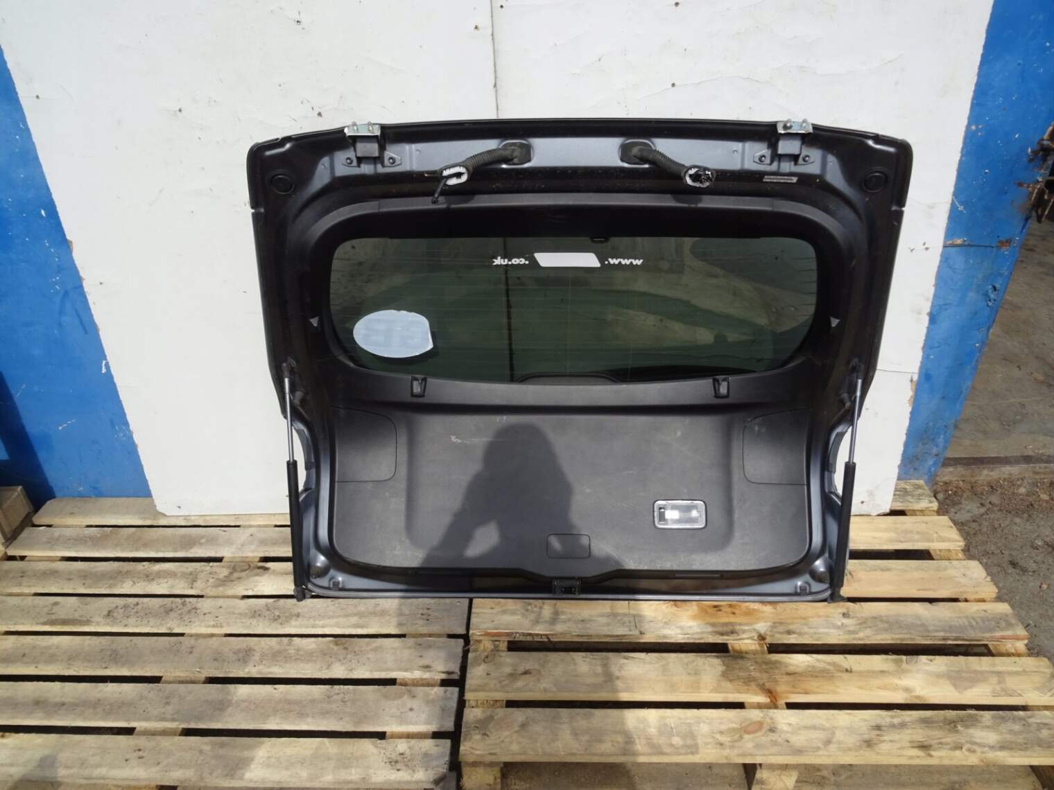 Mazda 6 Gj Kombi Klapa Bagażnika 42a Szyba Lampa - obrazek 5