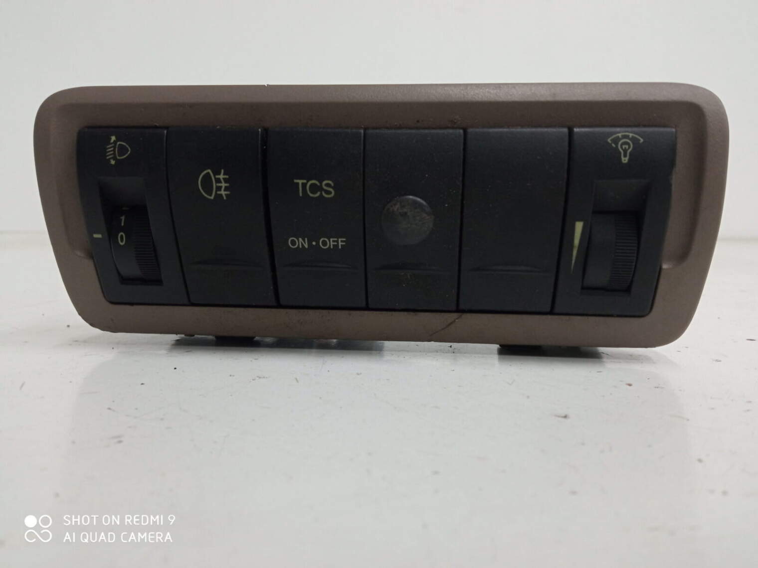 Kia Magentis Ramka Panel Przełączniki 84841-3c100