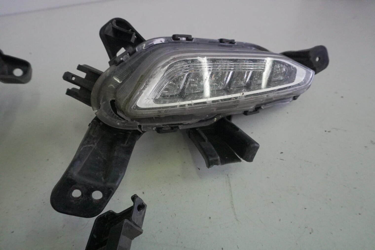 Hyundai I30 III Halogen Prawy Led Drl 92208-G41 Zaślepka - obrazek 2