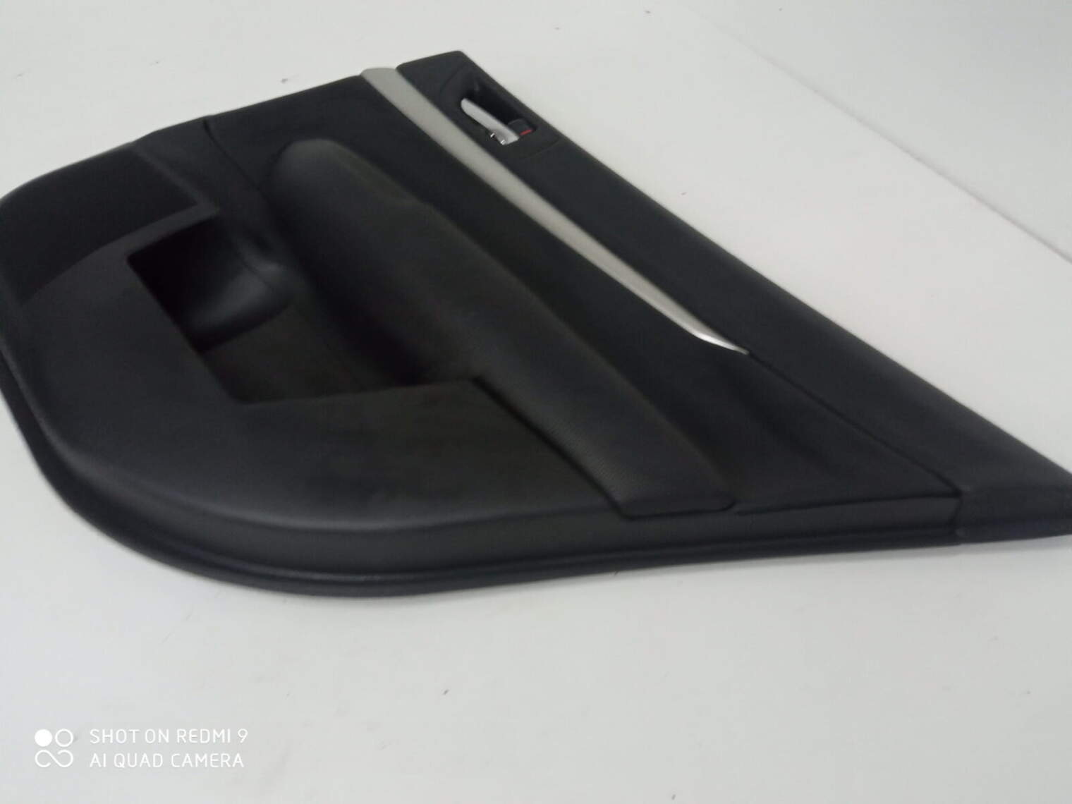 Subaru Legacy V Outback IV Tapicerka Boczek Drzwi Prawy Tylny Tyl Skóra S73508400 - obrazek 3
