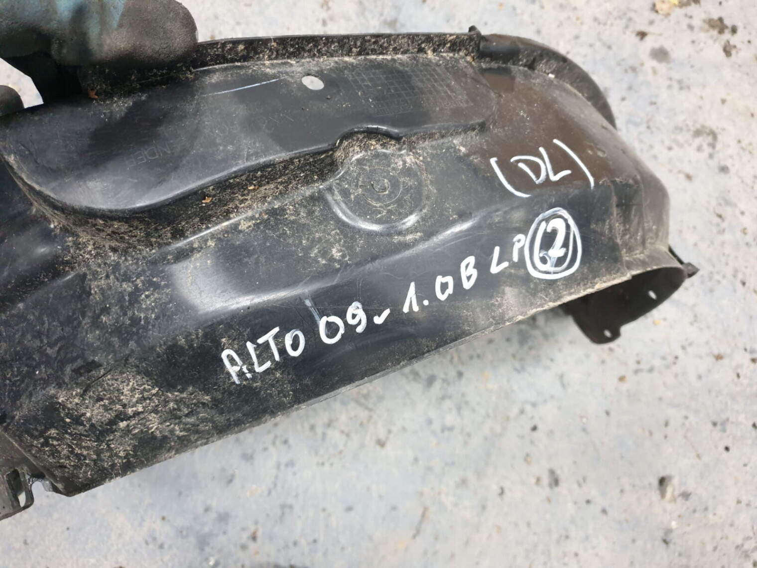 Suzuki Alto 2009r Nadkole Przednie Prawe Przód 72322-68k00-L - obrazek 4