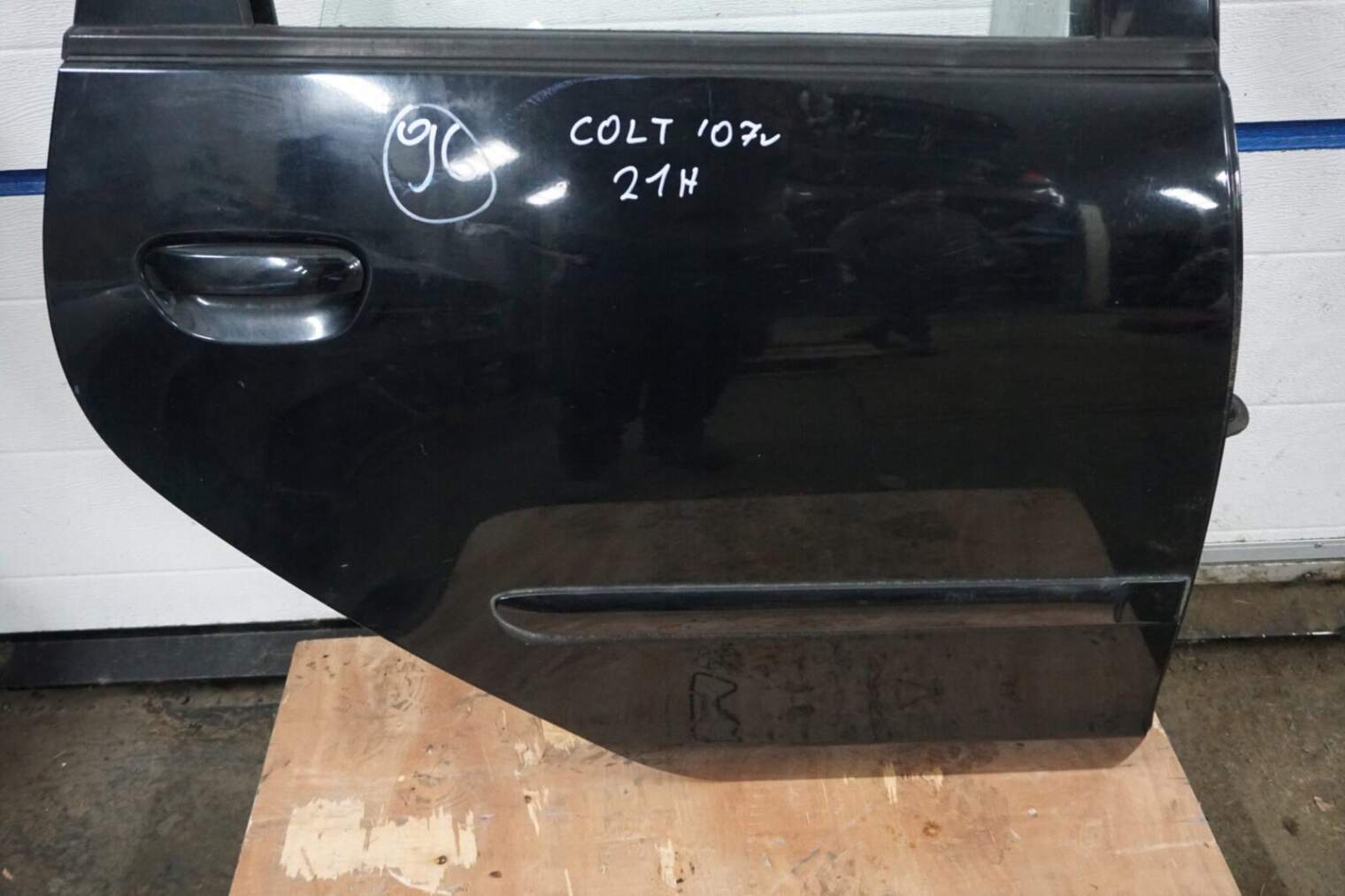 Mitsubishi Colt VI Drzwi Prawe Tylne 21h Szyba - obrazek 2