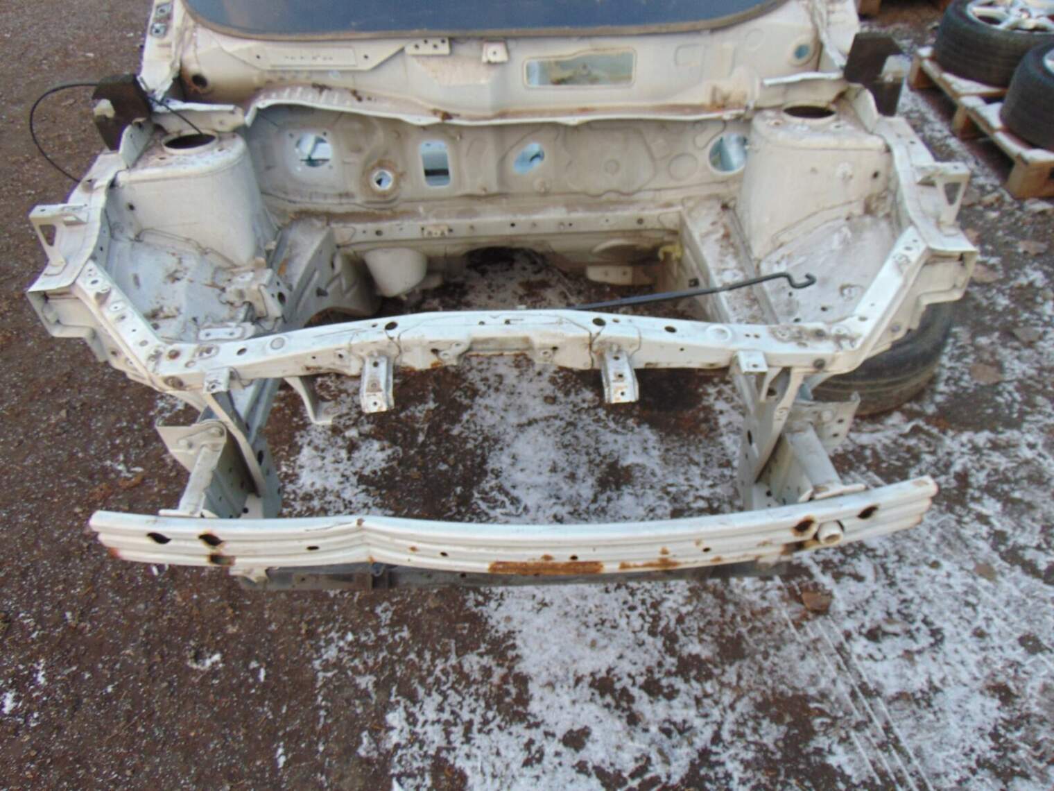 Nissan Juke F15 Pas Przedni Podłużnica Fartuch 326