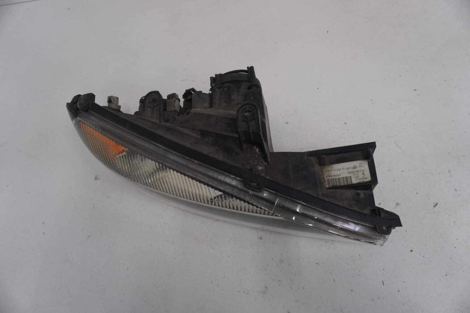 Nissan Primera P11 Lampa Prawa Przednia Xenon 260109f510 - obrazek 3