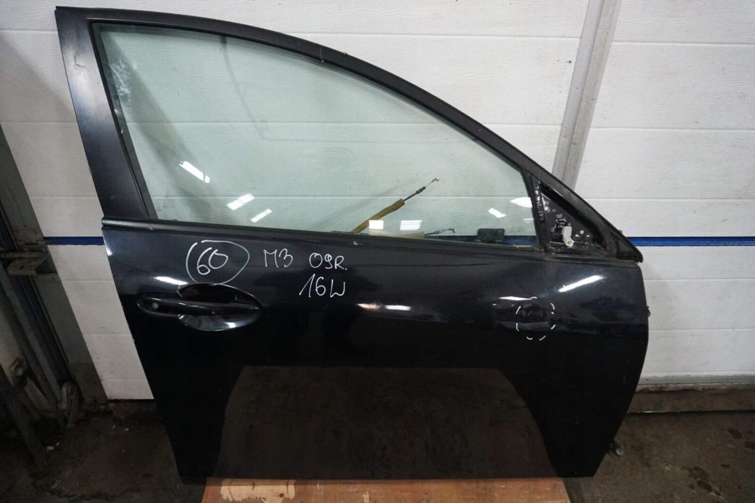 Mazda 3 Bl Drzwi Prawe Przednie 16w Szyba Nr.60