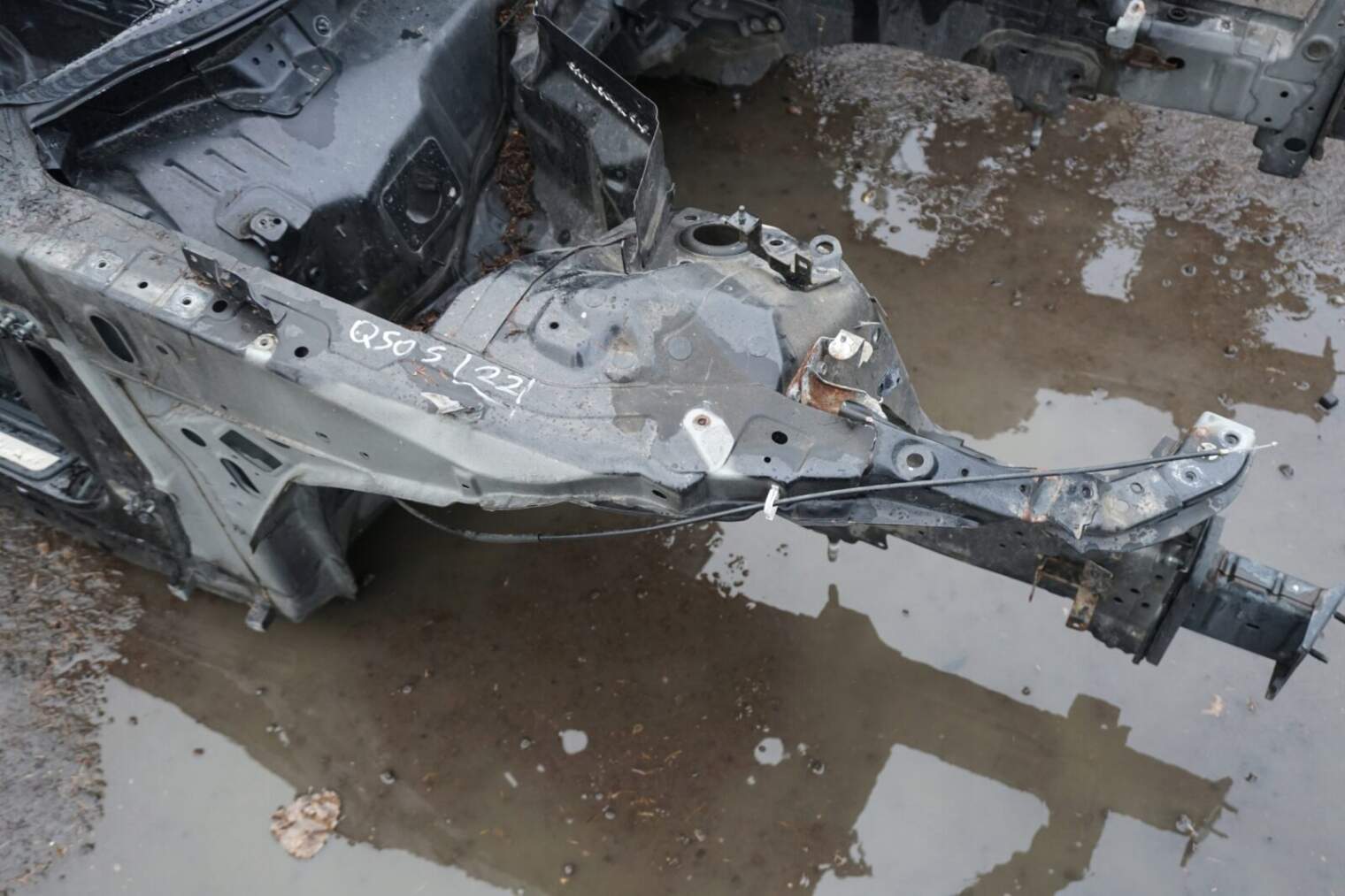 Infiniti Q50 Podłużnica Prawa Kielich Okular Gac