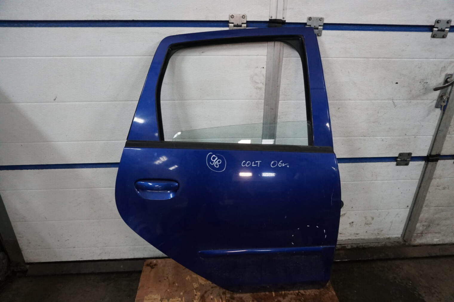 Mitsubishi Colt VI Drzwi Prawe Tylne 56u Szyba