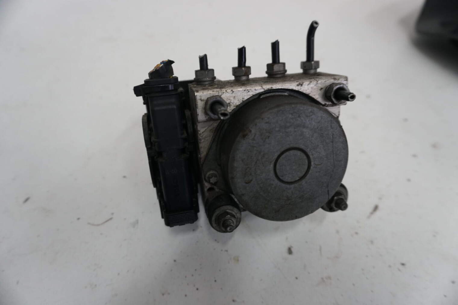 Nissan Note E11 Sterownik Abs 476609u100 476609u100 0265800518 0265231732 47660-9u100 - obrazek 2