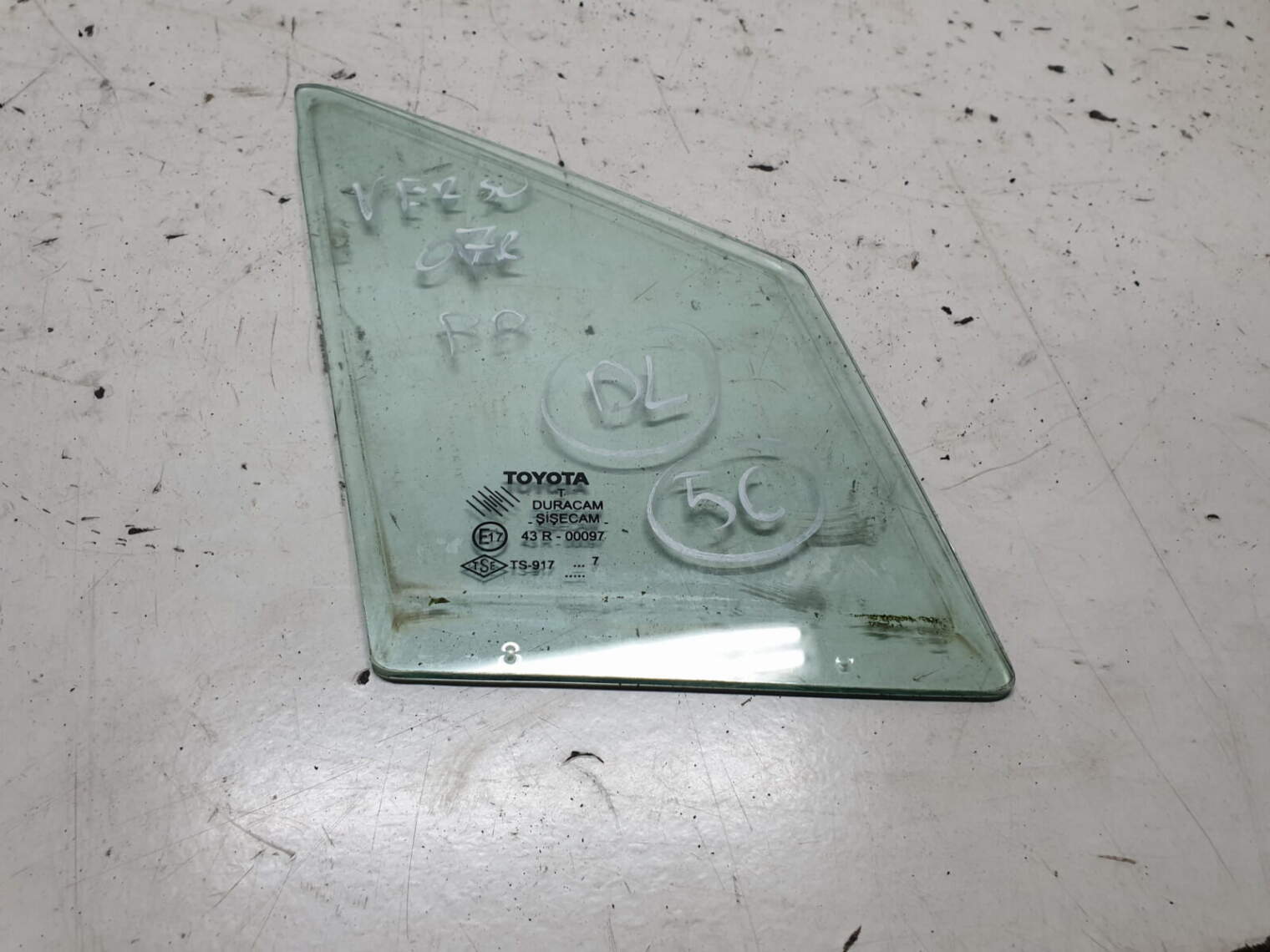 Toyota Corolla Verso 2007r Szyba Drzwi Prawa Przednia Przód