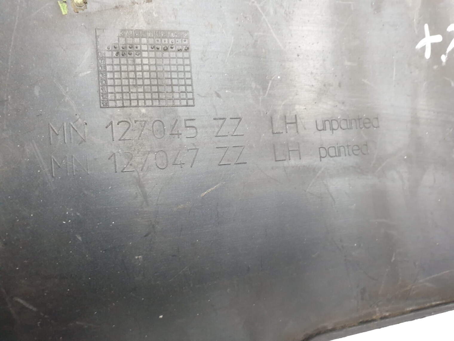 Mitsubishi Colt IV Z30 3d Zaślepka Listwa Zderzaka Lewa Tylna Tyl Mn127045 - obrazek 3
