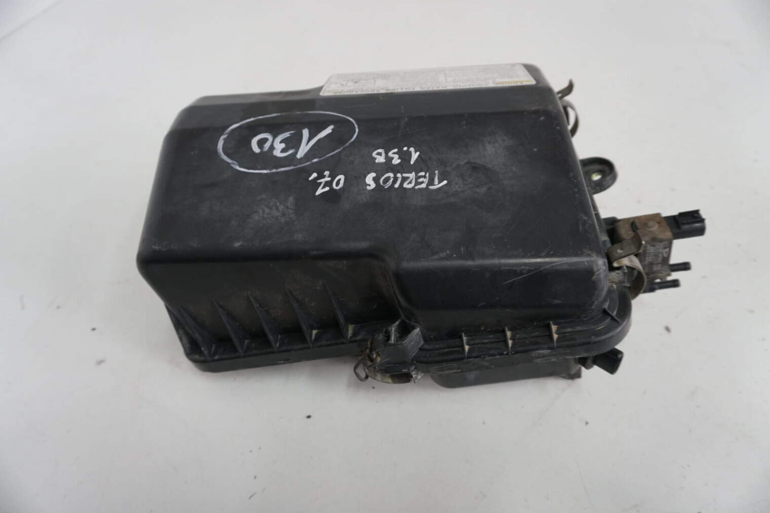 Daihatsu Terios 05r 1.3 B Przepustnica Obudowa Filtra Powietrza Zawór 17700-87403 17650-87401 - obrazek 2