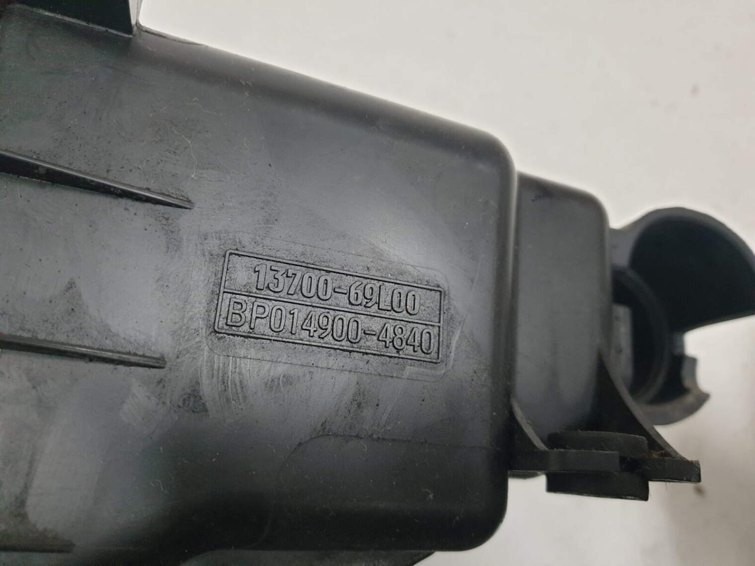 Suzuki Swift Mk7 1.2b Obudowa Filtra Powietrza Przepływomierz 13700-69l00 0280218265 - obrazek 3