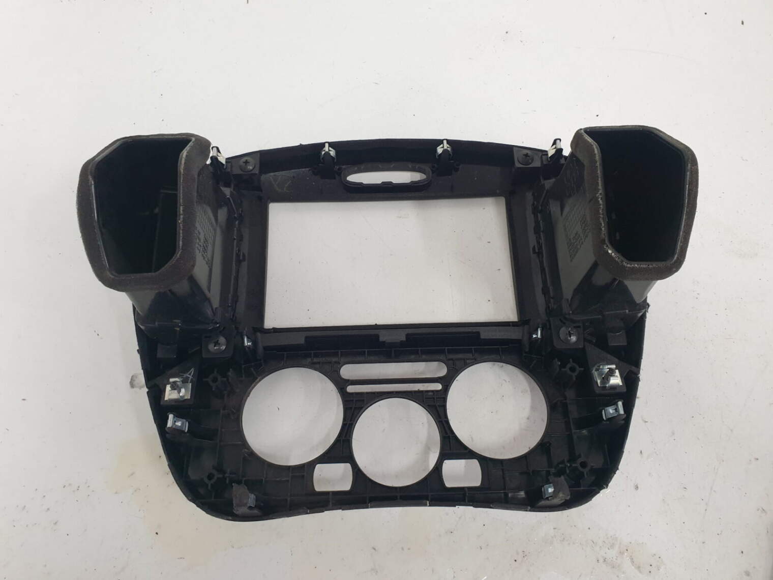Nissan Juke I F15 2011r Ramka Radia Nawigacji Klimatyzacji 69260-1ke0a - obrazek 2
