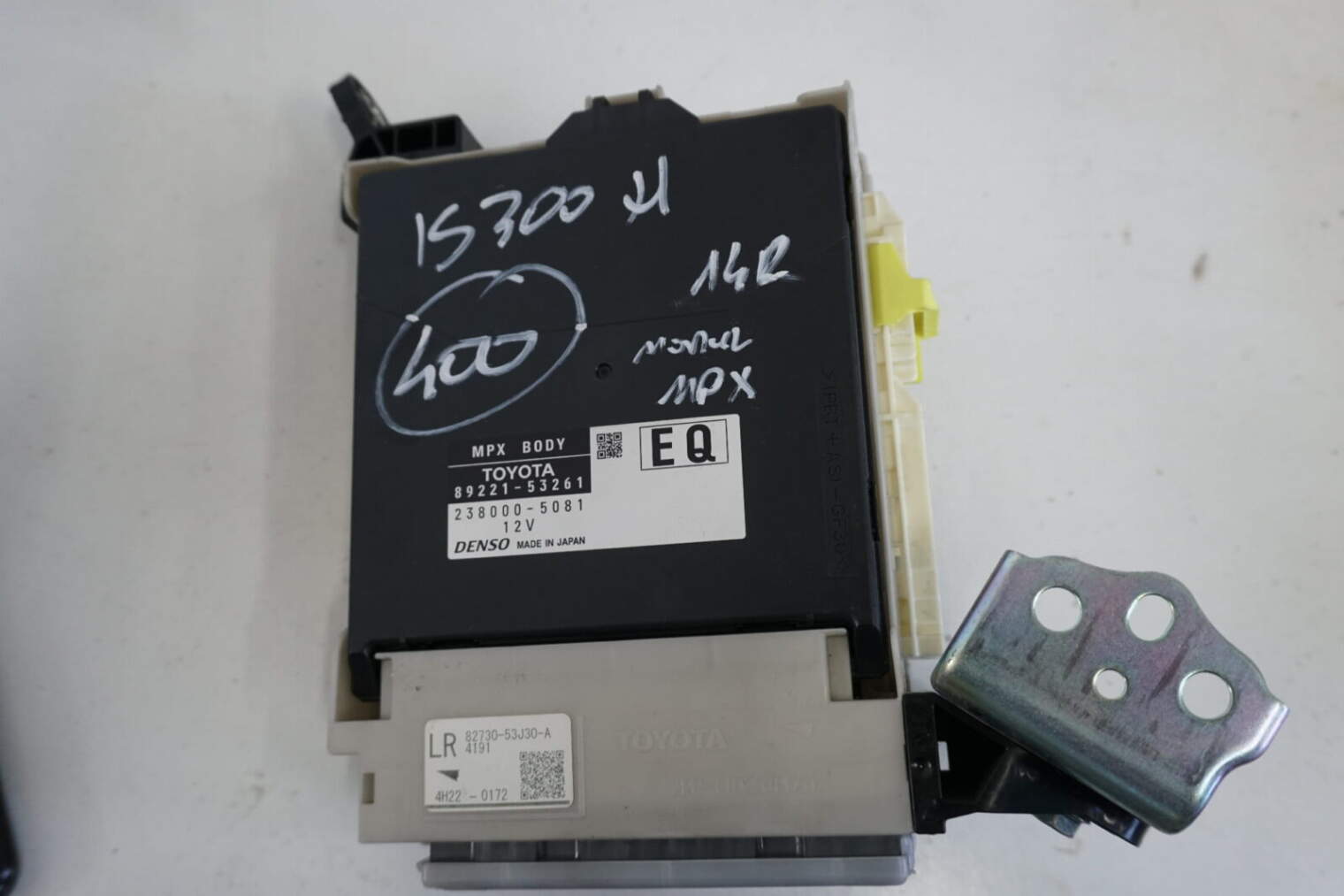 Lexus Is III 300h Moduł Sterownik Mpx Body 89221-53261 82730-53j30