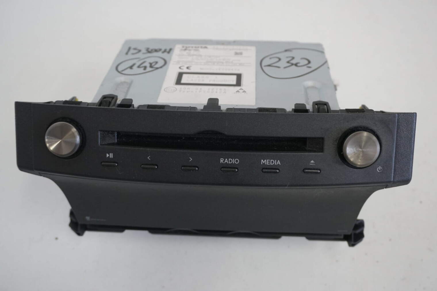 Lexus Is300h Radiootwarzacz 86140-53220