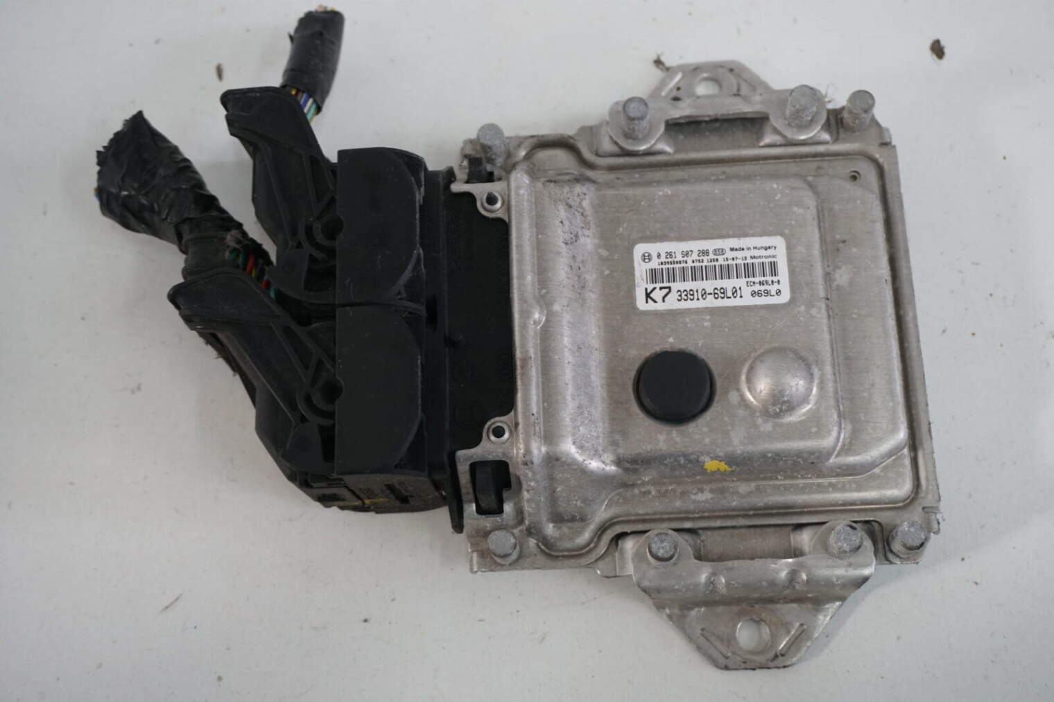 Suzuki Swift Mk7 IV Sterownik Silnika 33910-69L01