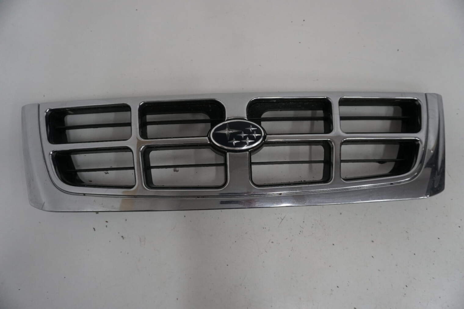 Subaru Forester I Sf 1997-2000r Atrapa Grill Chrom (NR 91)