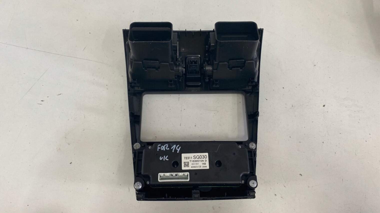 Subaru XV Forester IV Sj 2013r Panel Sterowania - obrazek 3