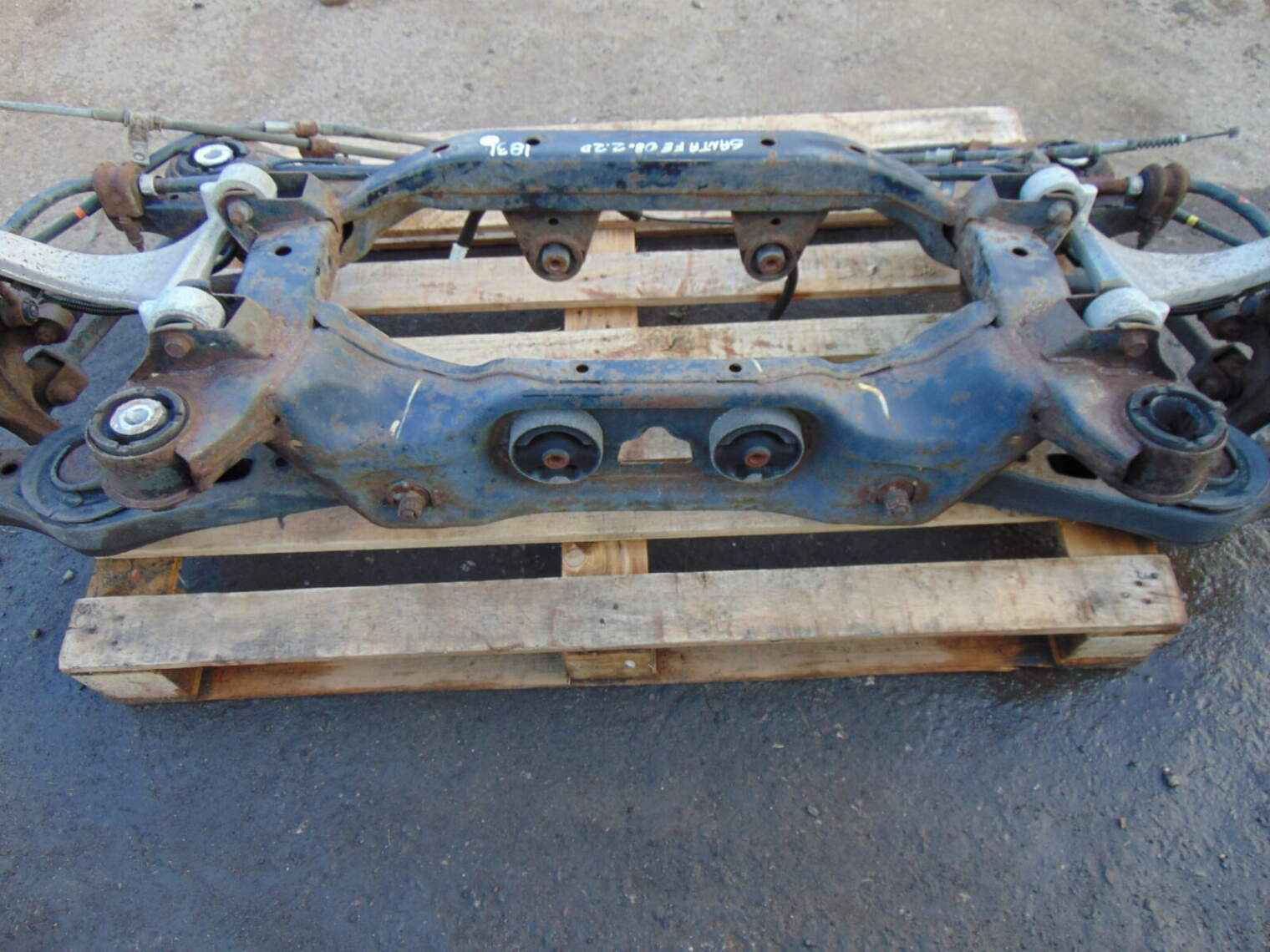 Hyundai Santa Fe II 2008r 4x4 (nr83) Belka Zawieszenia Zwrotnica Wahacz Tylna 554002p050 ; 552203j100 ; 552103j100 ; 552402p000 ; 552302p000 ; 527202p000 ; 527102p000 - obrazek 6