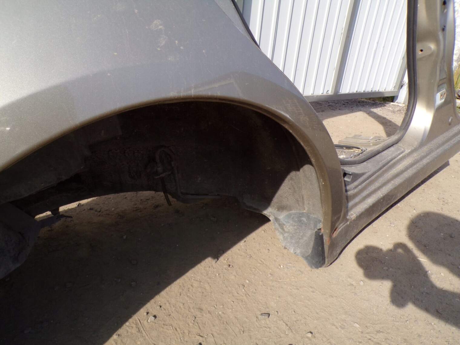 SUBARU IMPREZA GH C6P PRAWY BLOTNIK REPERATURKA 51439FG0009P - obrazek 2