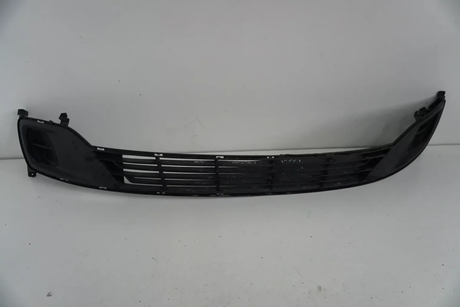 Kia Venga Dokładka Kratka Zderzaka Przedniego 86561-1p000