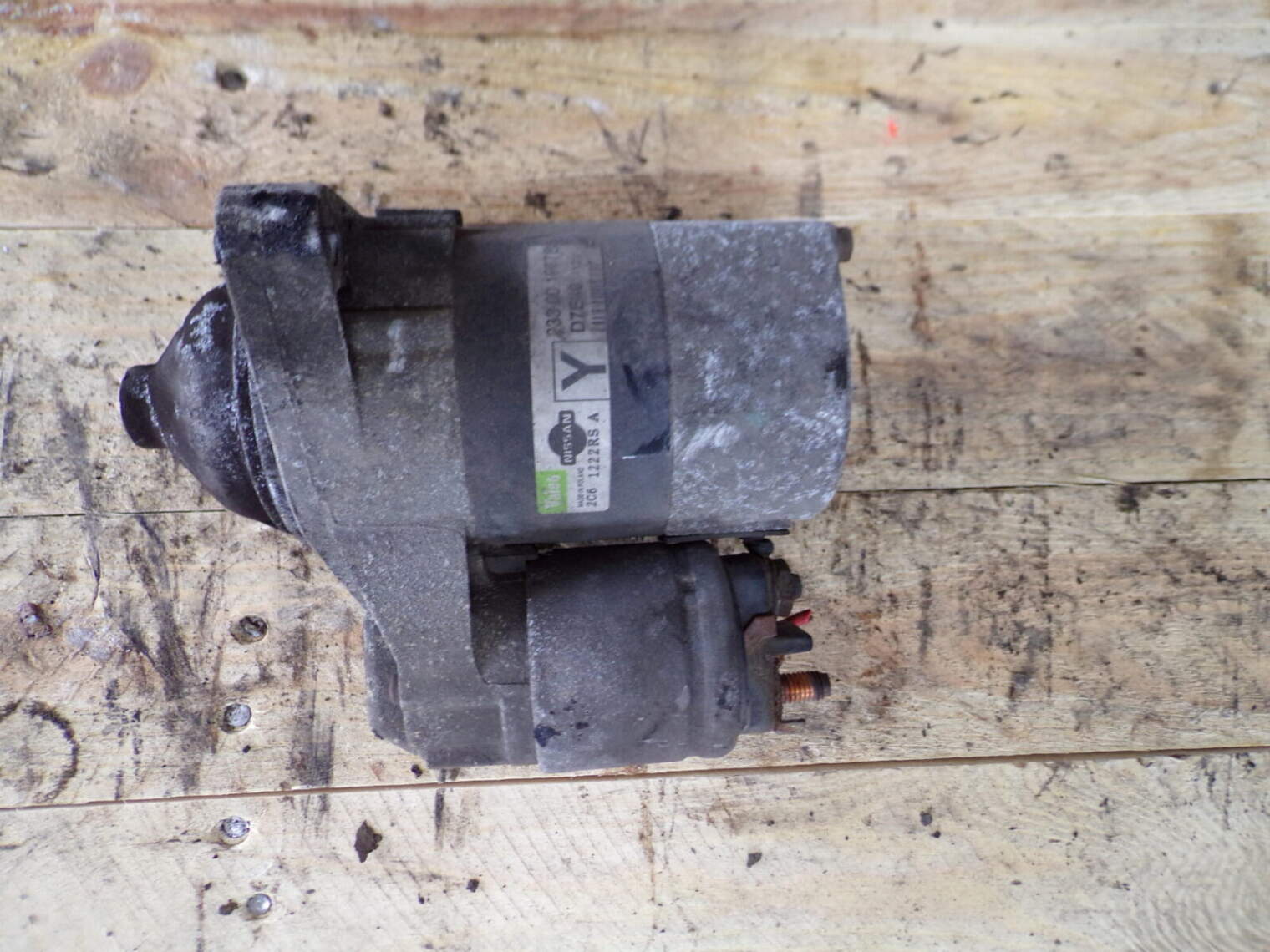 Nissan Note E11 Alternator 233001f77b - obrazek 2
