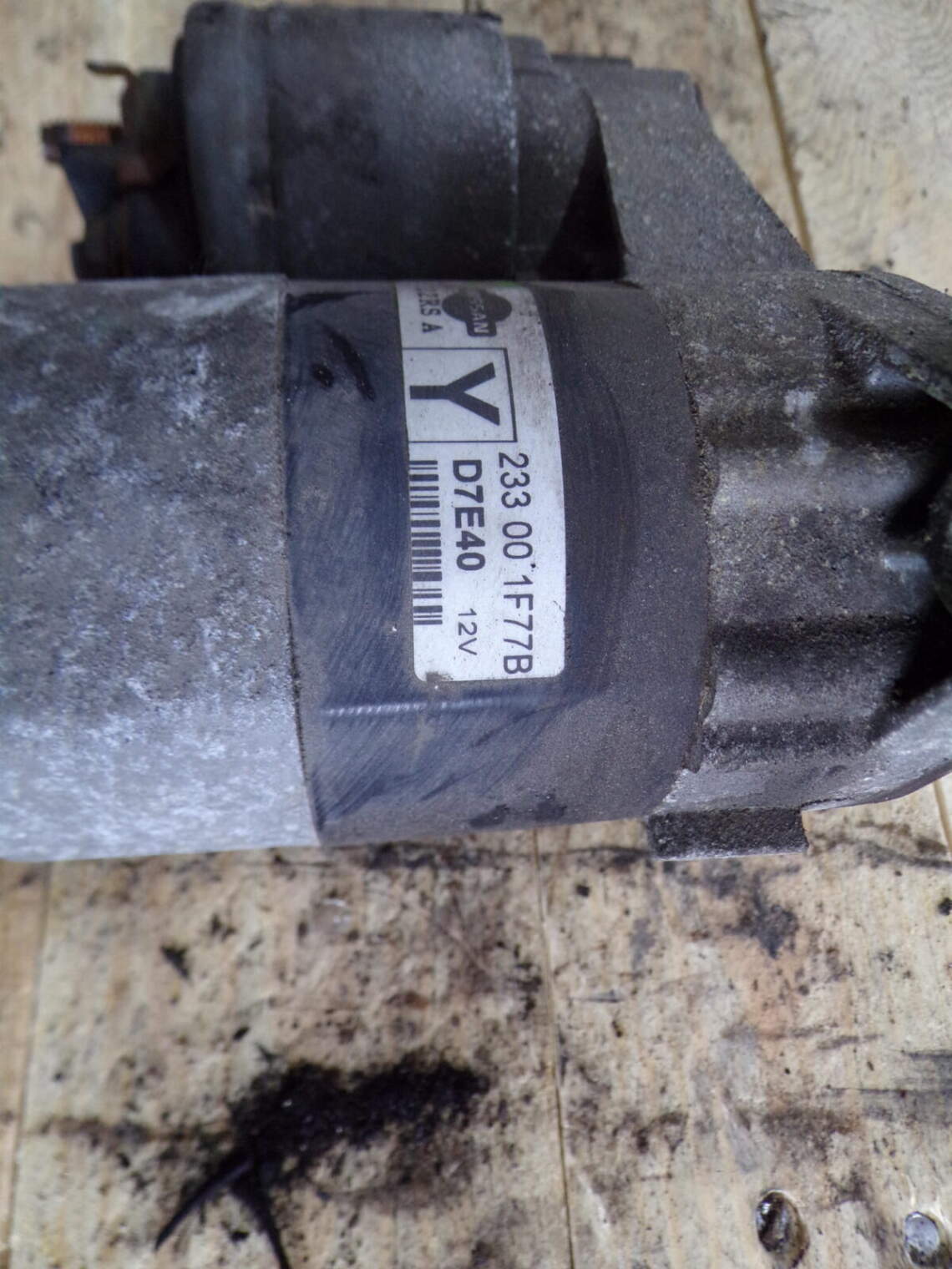 Nissan Note E11 Alternator 233001f77b - obrazek 4