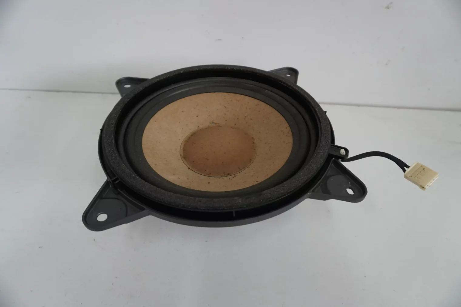 Lexus Gs300 III Mk3 Głośnik Subwoofer Mark LeVInson 86160-0wc40