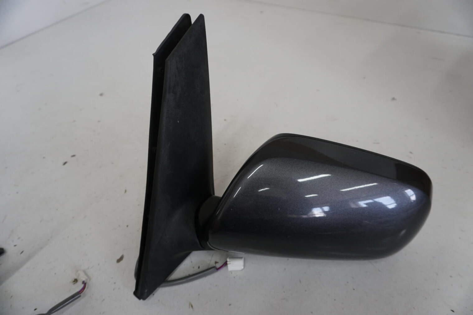 TOYOTA PRIUS II lusterko lewe 1G3 8794047121
