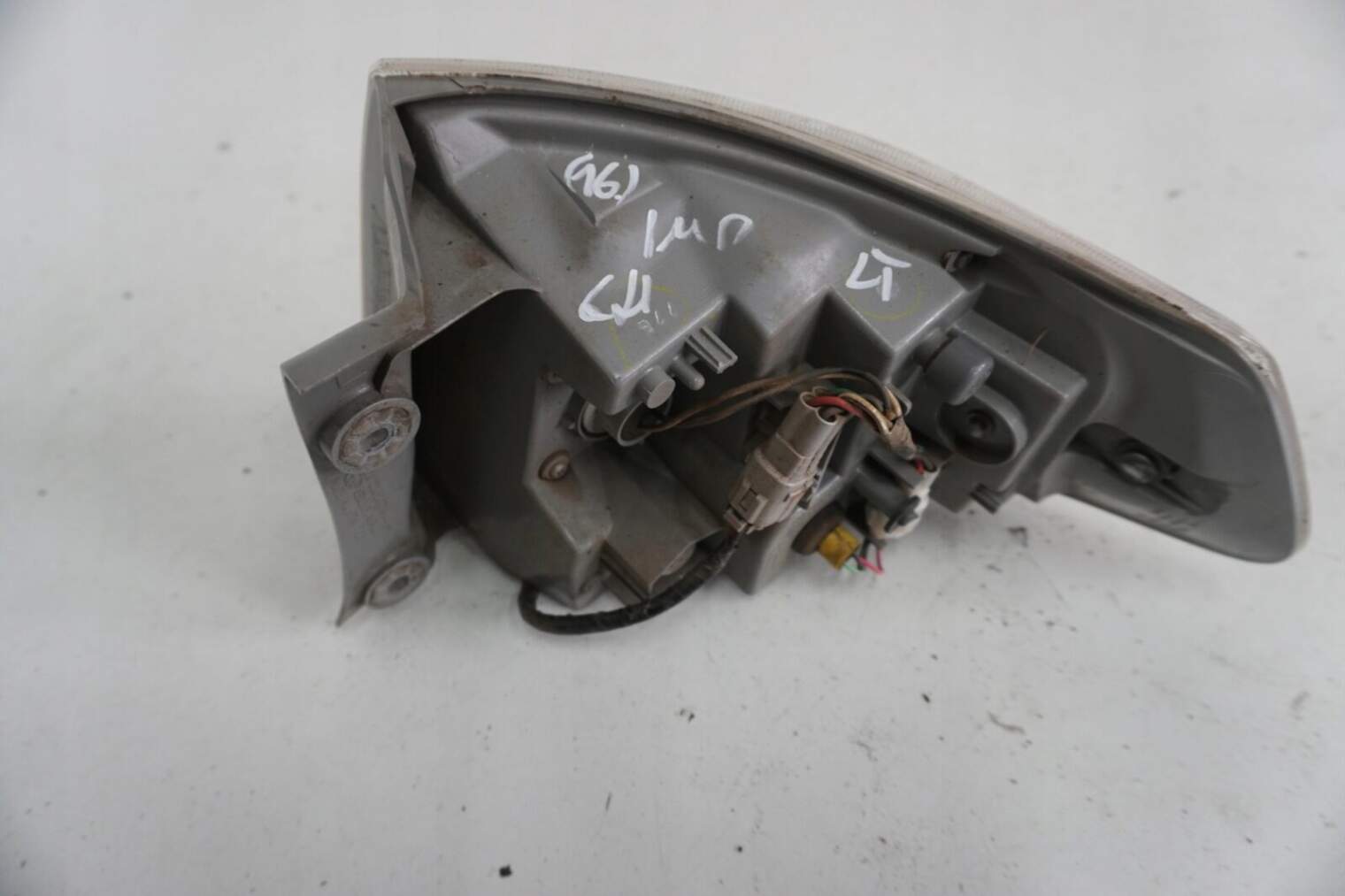SUBARU IMPREZA GH lampa lewa tylna KOITO 220-20024 - obrazek 4