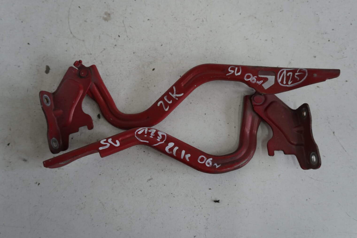Suzuki Swift 2006r Zawias Maski Komplet Kołor Zck