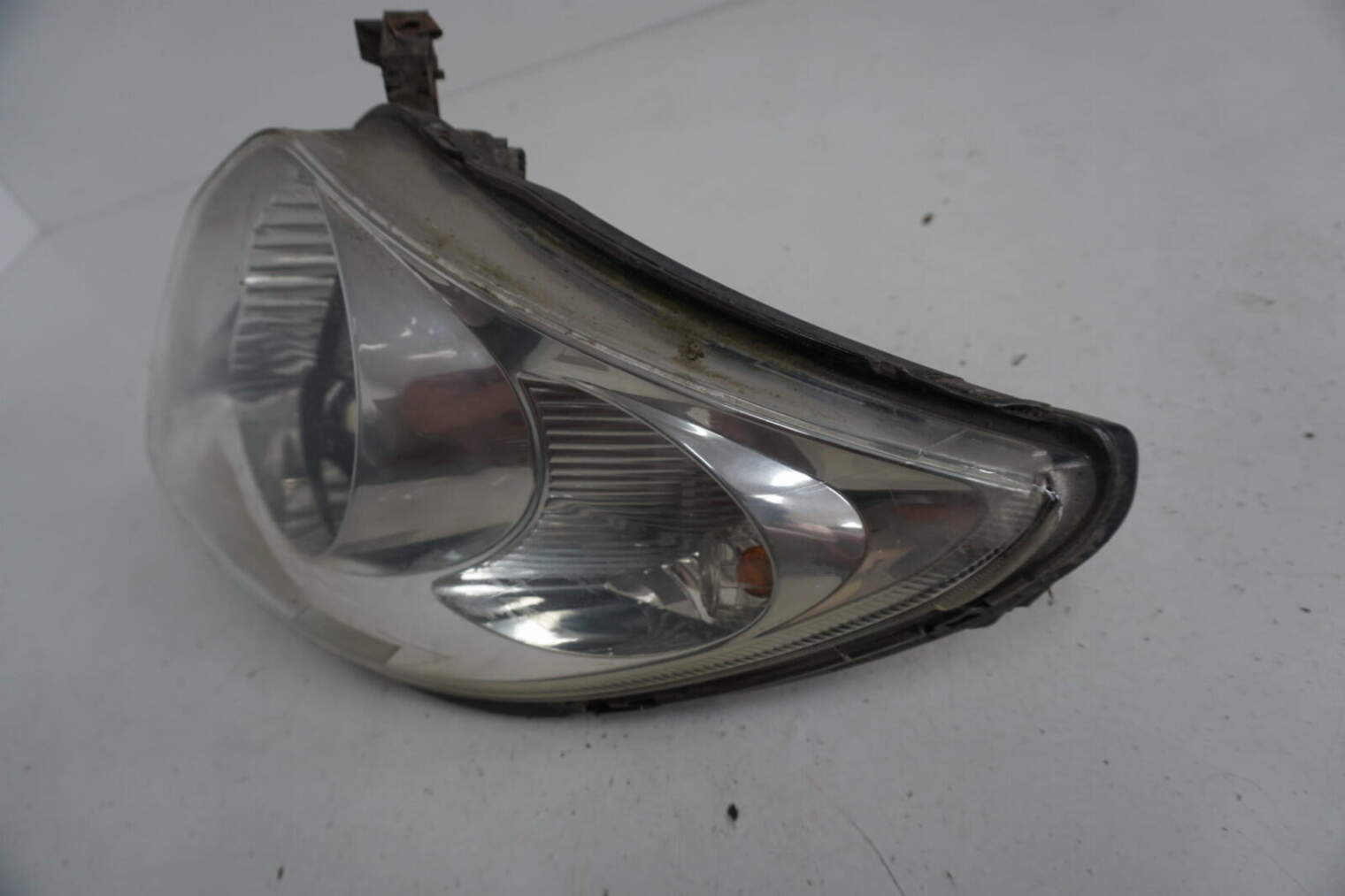 Suzuki Swift Mk6 Lampa Prawa Przednia Uk 35100-62j01 Numer 53 - obrazek 3