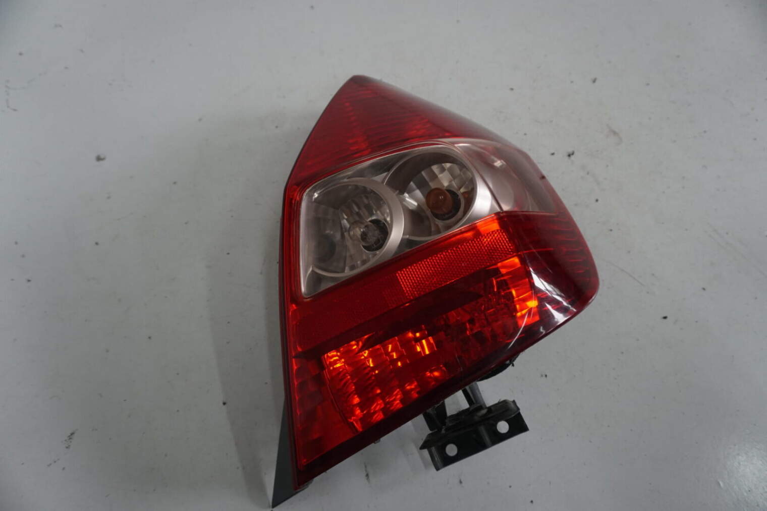 Honda Jazz II Lift Lampa Tylna Prawa Nr.53