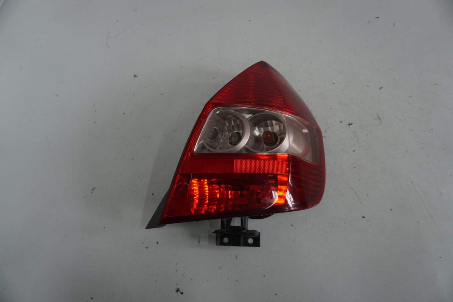 Honda Jazz II Lift Lampa Tylna Prawa Nr.53 - obrazek 2
