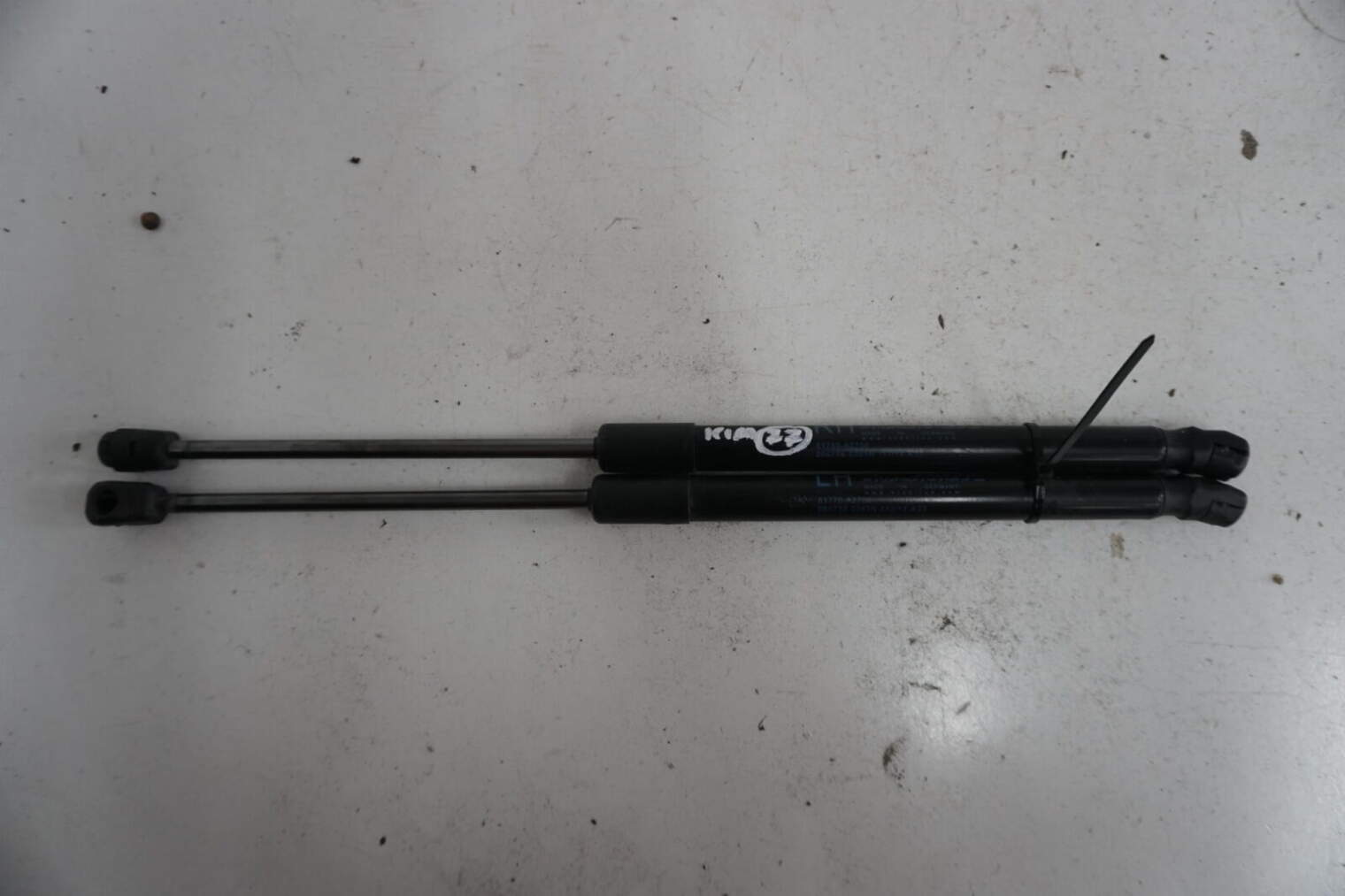 Kia Pro Ceed II Siłowniki Klapy 81780-A2700