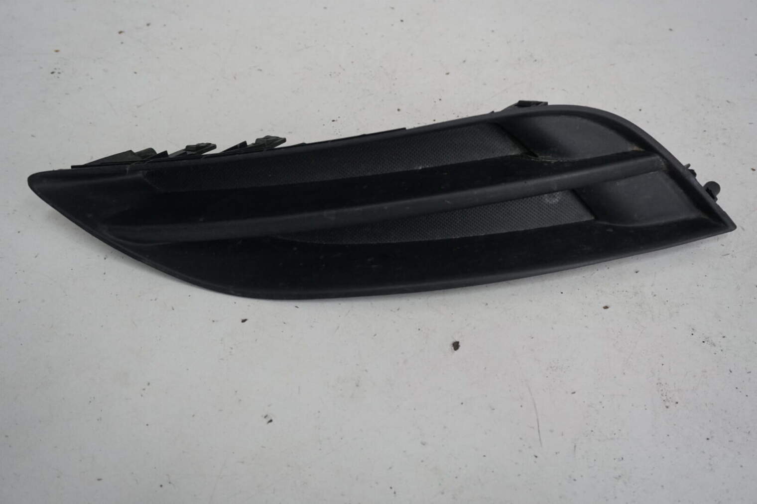 Toyota Auris I Kratka Zderzaka Prawy Przód 81481-02040