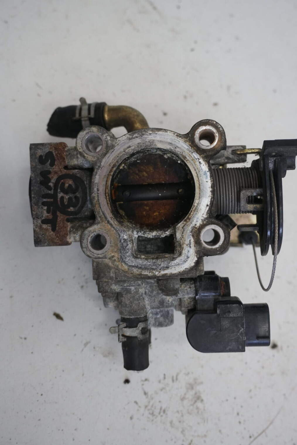 Suzuki Swift Mk6 III Przepustnica Czujnik Stukowy 18137-83e11 136800-1672