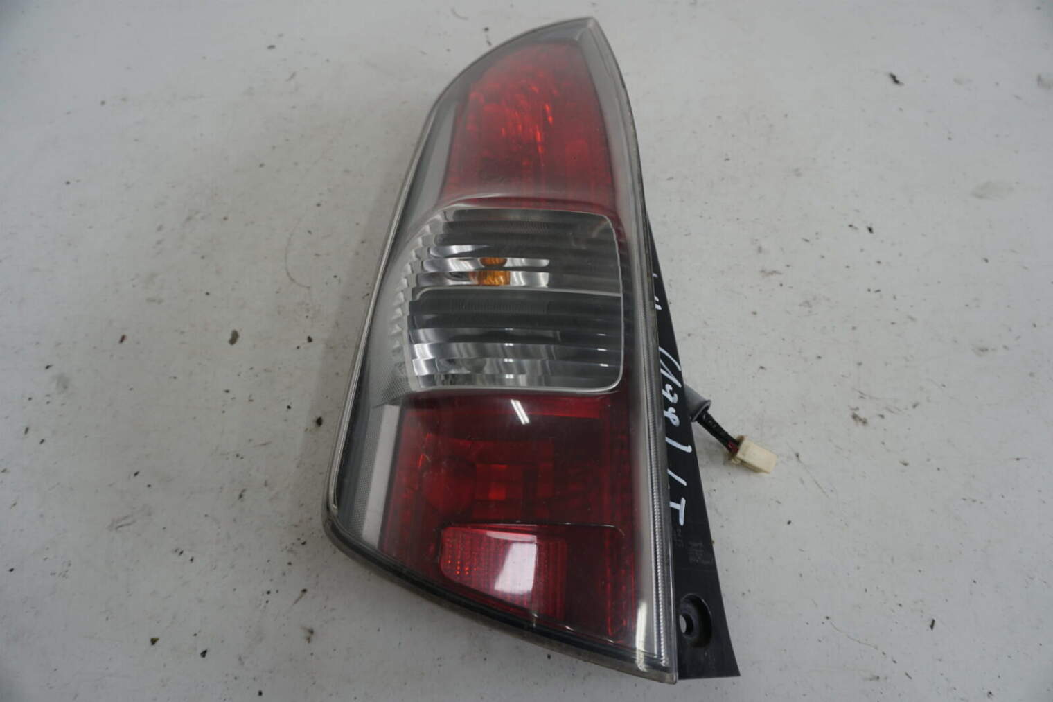 Daihatsu Sirion II Lampa Tylna Lewa Koito 220-51762 - obrazek 3