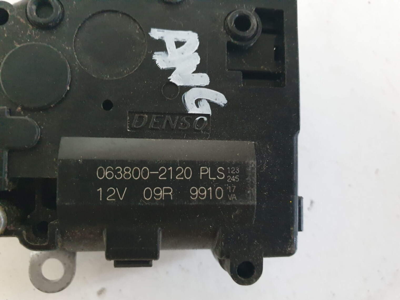 Lexus Is III Silniczek Nagrzewnicy 063800-2120 - obrazek 3