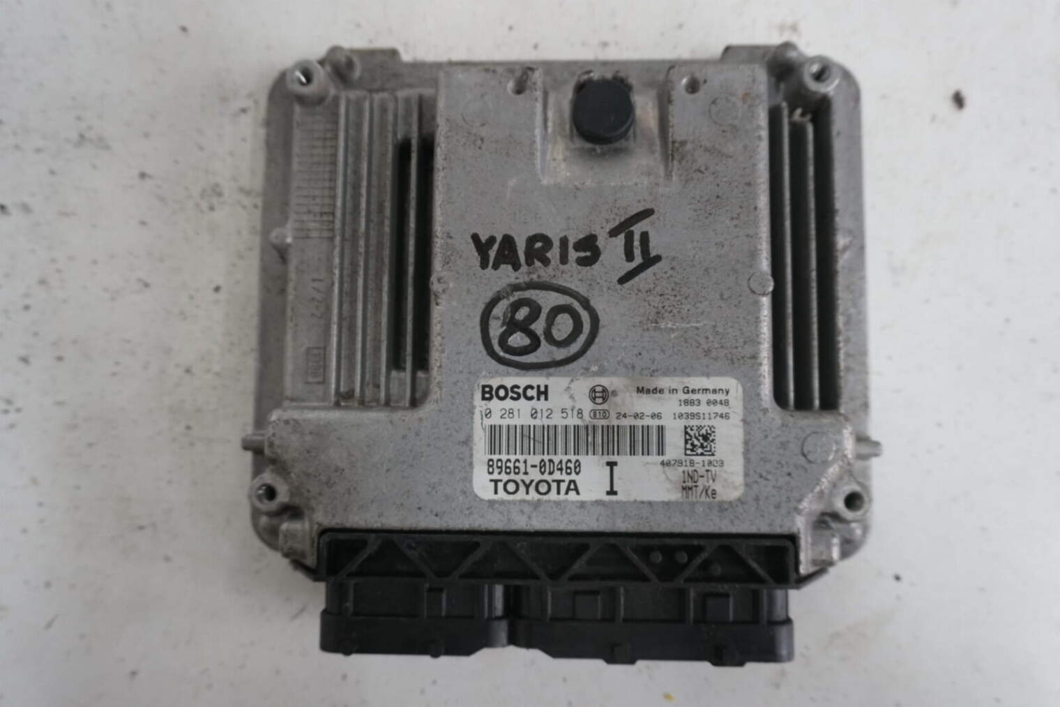 Toyota Yaris II Komputer Sterownik Silnika 89661-0D460 0281012518