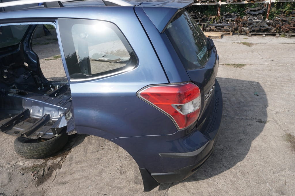 Subaru Forester IV Sj Klapa Bagażnika Błotnik Pas Tylny Zderzak F9h Szyba - obrazek 4