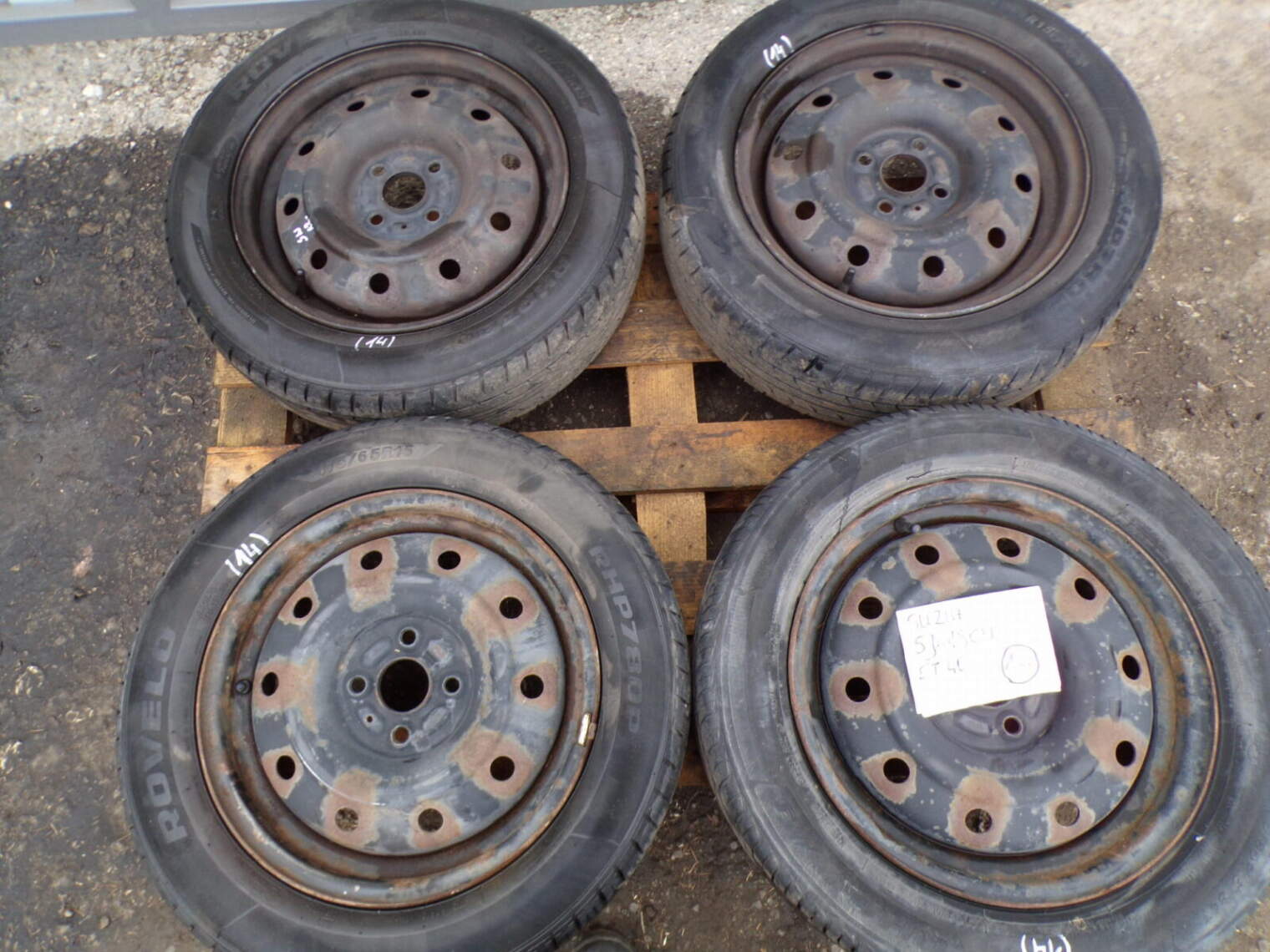 Suzuki Felgi 15 4x100 Et45