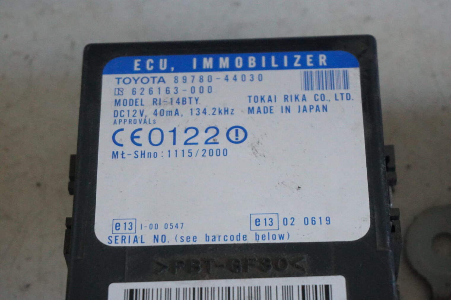 Toyota Corolla E12 Sterownik Silnika 89661-44300 - obrazek 4