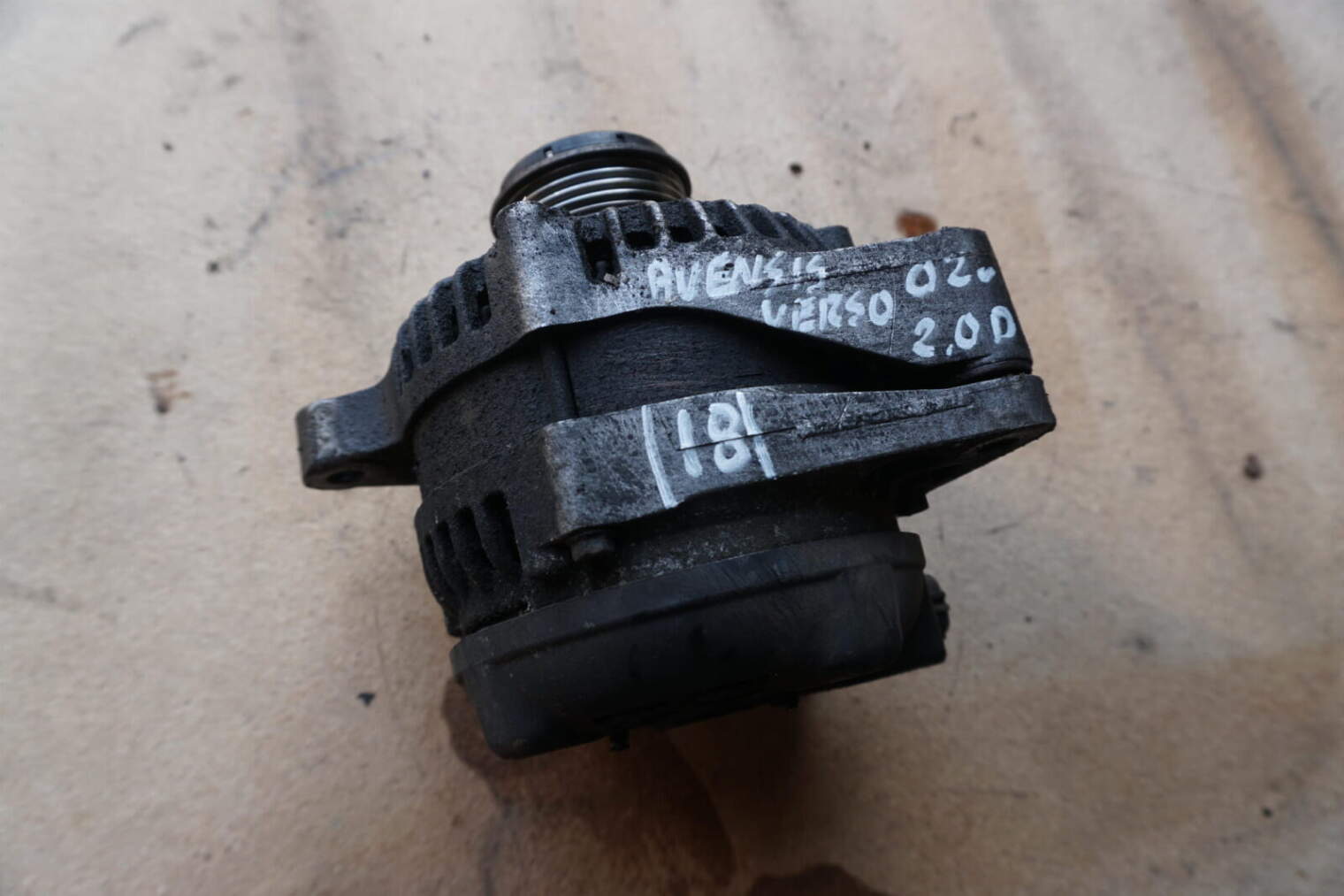 Toyota Corolla Verso Alternator 2.0diesel D4d