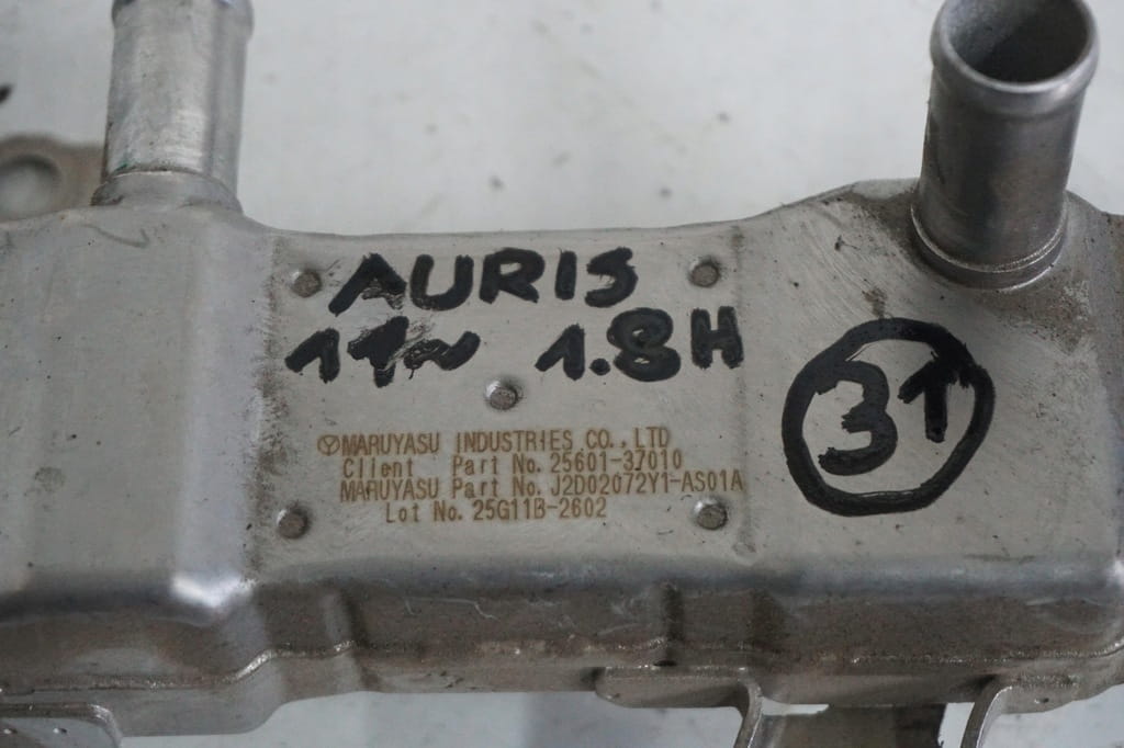 Toyota Auris 2 II 1.8h Lexus Ct200 Chłodnica 25601-37010 Zawór 25620-37100 - obrazek 2