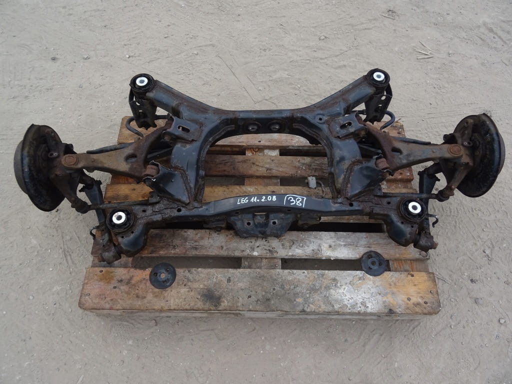 Subaru Legacy V Outback Belka Zawieszenia Tylne Wahacz Sanki Zwrotnica